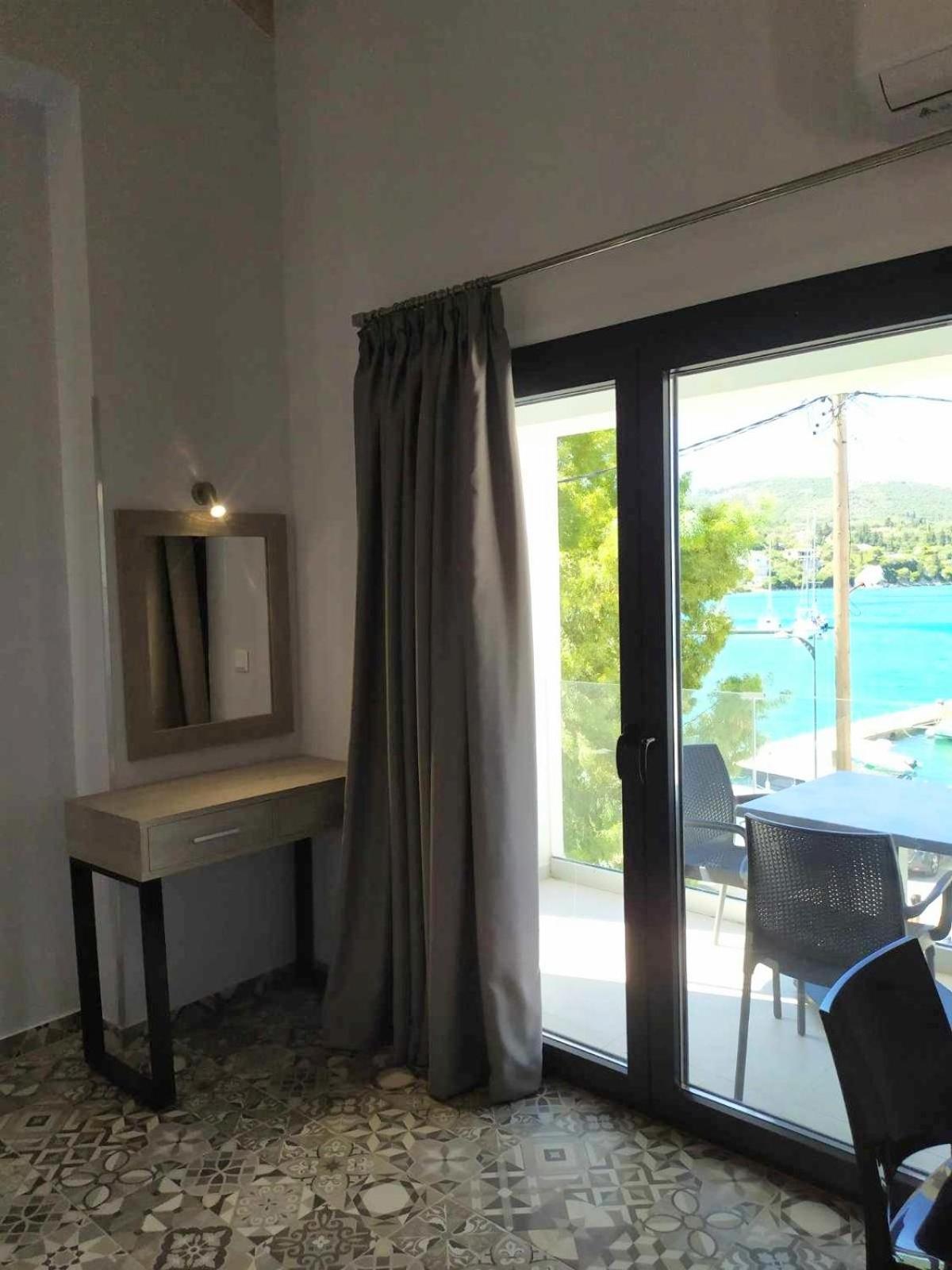 Villa Don Kostangelo นิเกียนา ภายนอก รูปภาพ